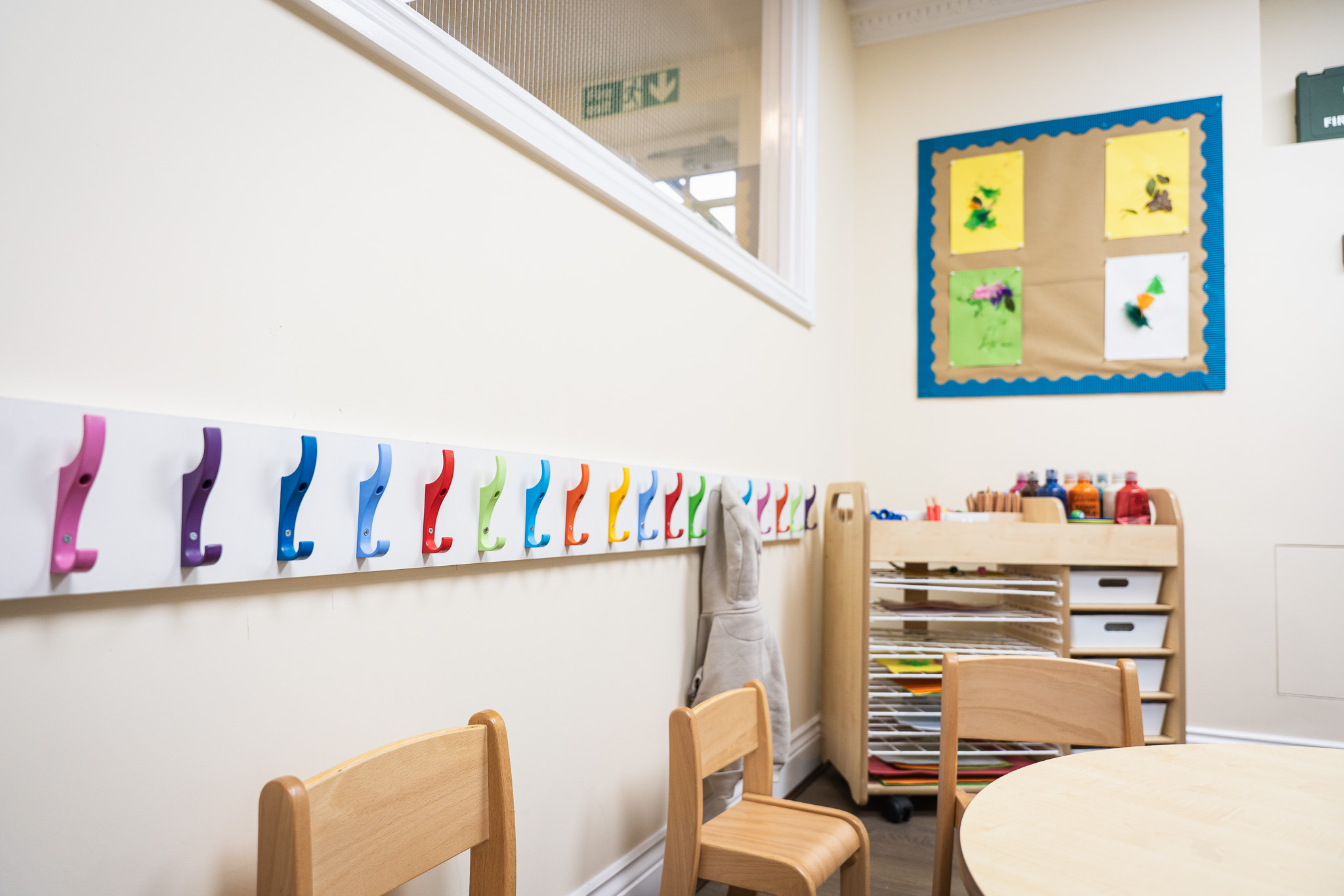 Nursery room pegs